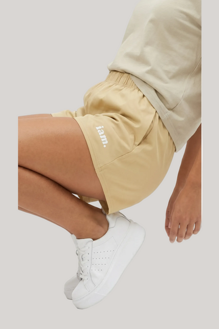 iam. Performance Shorts