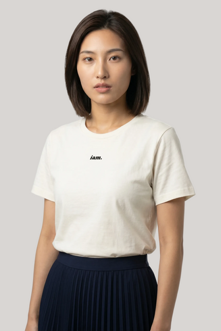 iam. Essential Tee