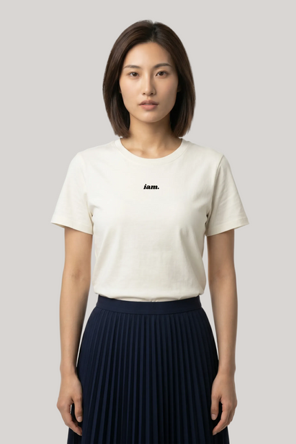 iam. Essential Tee