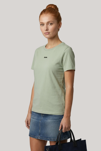iam. Essential Tee
