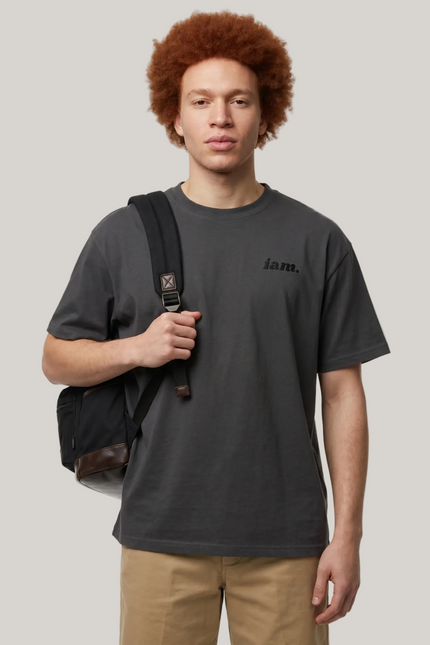 iam. Essential Tee - Oversized