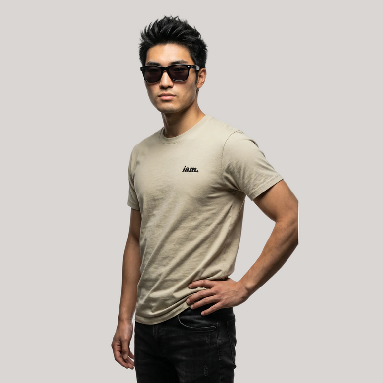 iam. Essential Tee – Oversized