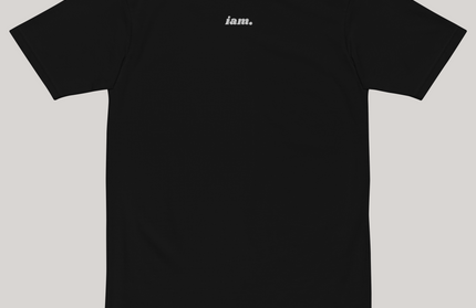 iam. Essential Tee