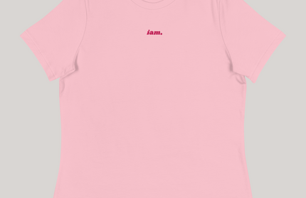 iam. Essential Tee